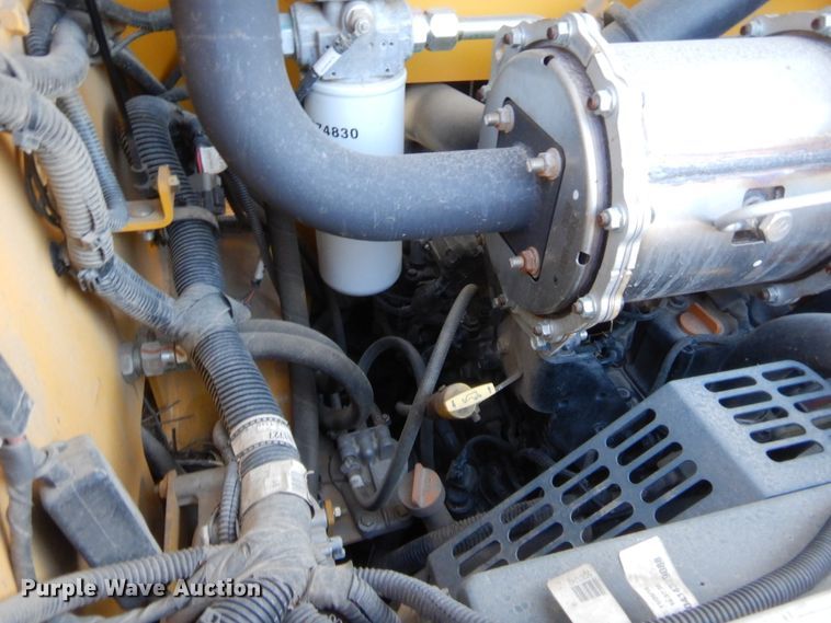 image for item HW9119 2015 Gehl RT175  tracked skid steer loader