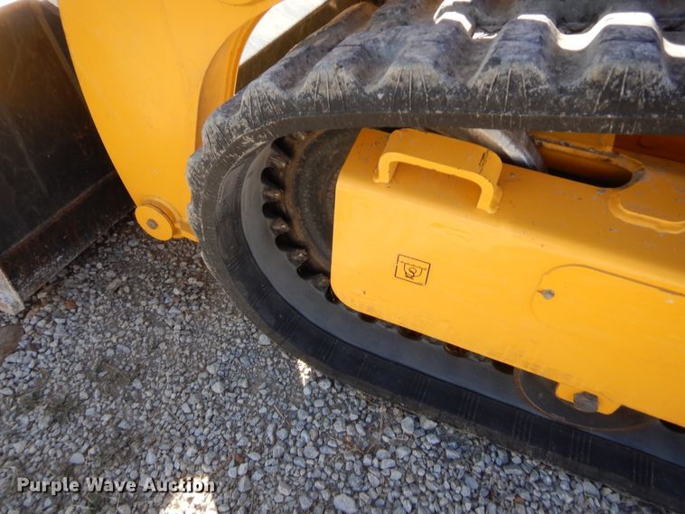 image for item HW9119 2015 Gehl RT175  tracked skid steer loader