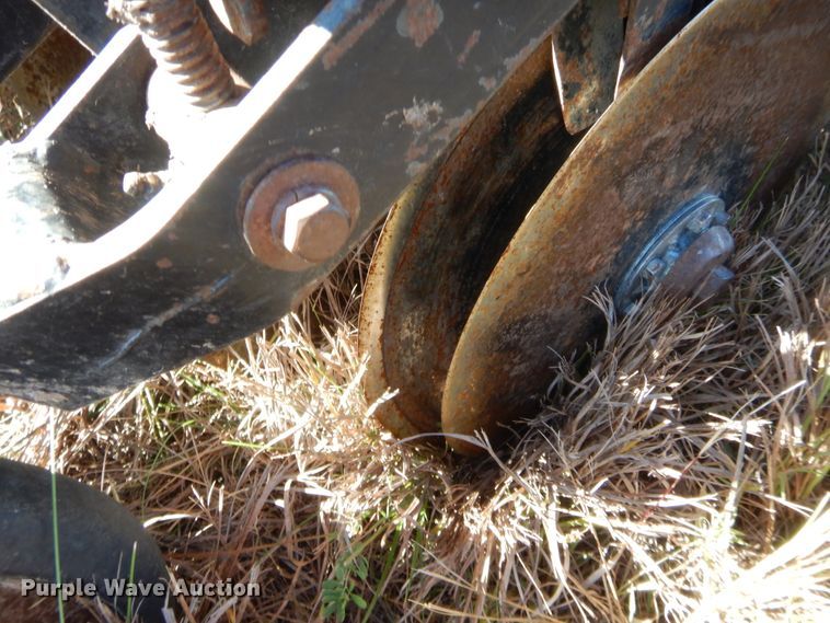 image for item HW9122 Sunflower 9410-20 grain drill