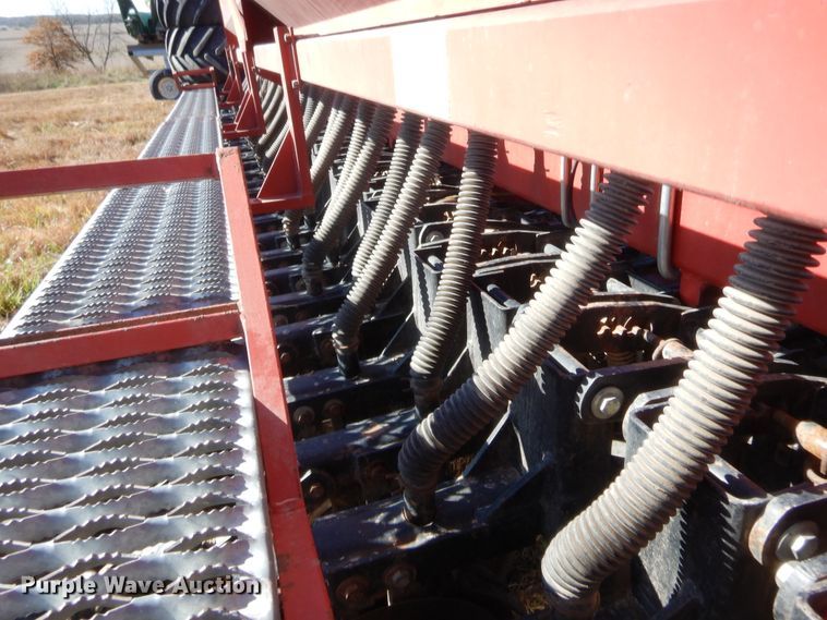 image for item HW9122 Sunflower 9410-20 grain drill