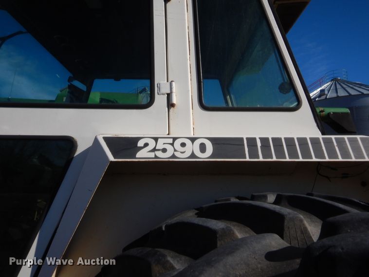 image for item HW9123 Case 2590  tractor