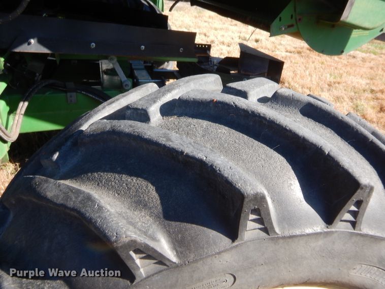 image for item HW9124 1990 John Deere 9600  combine