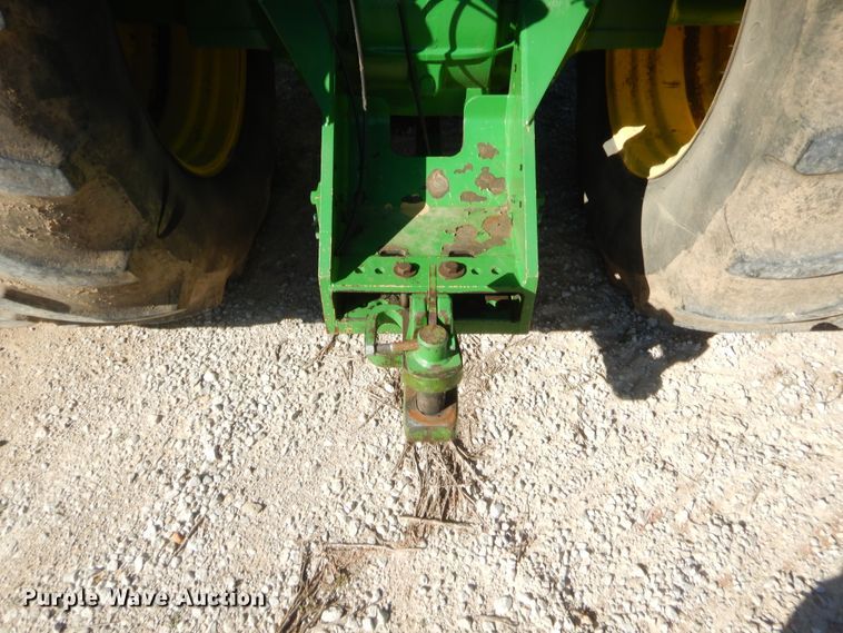 image for item HW9126 1996 John Deere 8870  4WD tractor