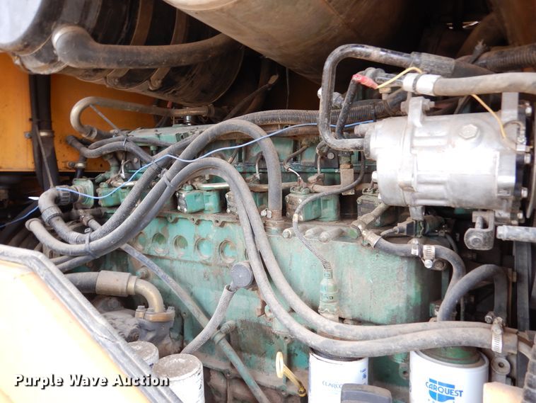 image for item AF9932 2003 Volvo L120E  wheel loader