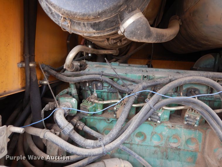 image for item AF9932 2003 Volvo L120E  wheel loader