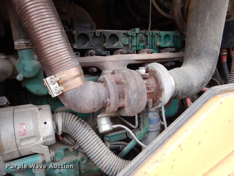 image for item AF9932 2003 Volvo L120E  wheel loader