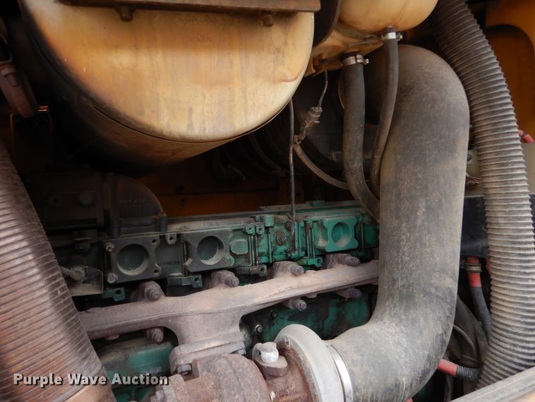 image for item AF9932 2003 Volvo L120E  wheel loader