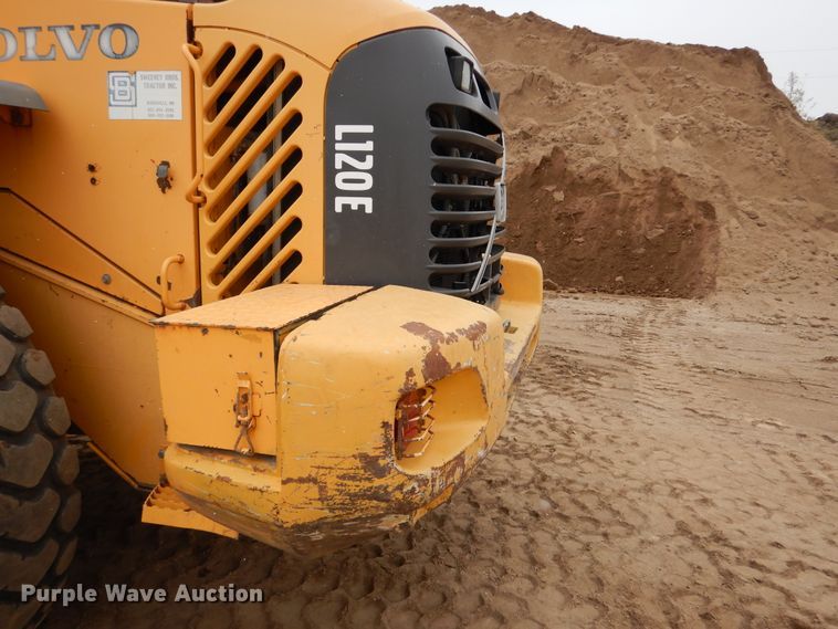 image for item AF9932 2003 Volvo L120E  wheel loader