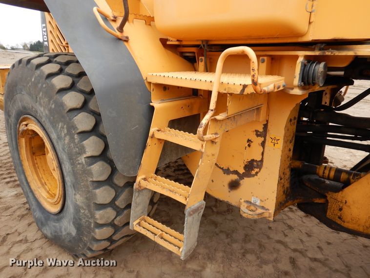 image for item AF9932 2003 Volvo L120E  wheel loader