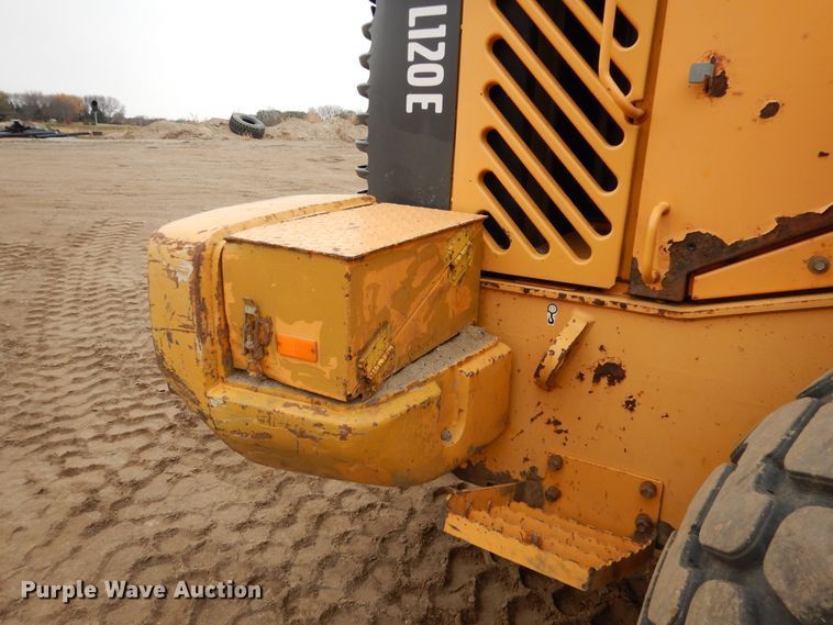 image for item AF9932 2003 Volvo L120E  wheel loader