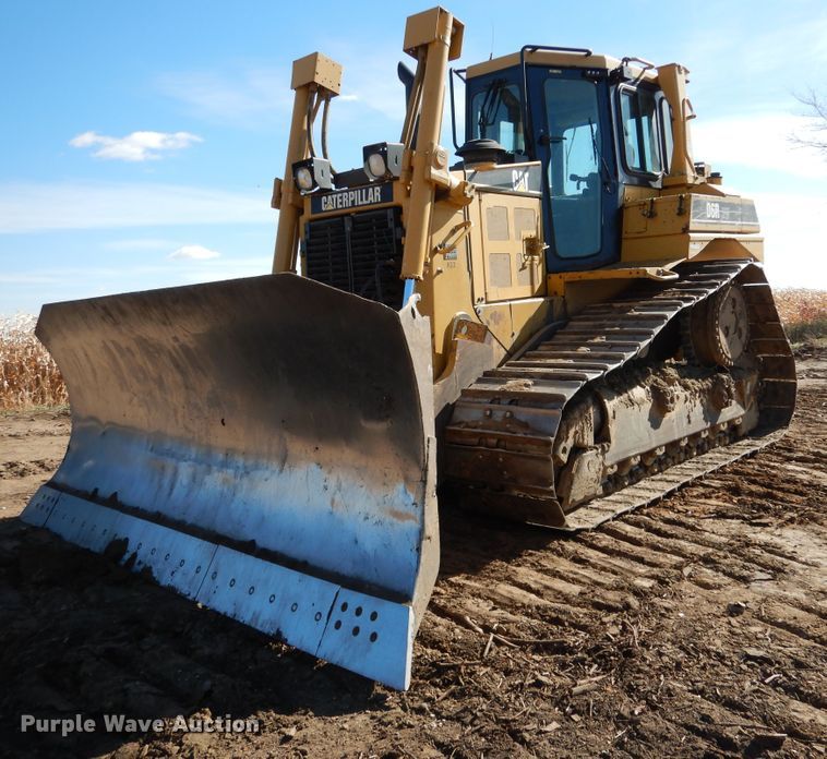 image for item AF9933 2004 Caterpillar D6R XW  Series II crawler dozer