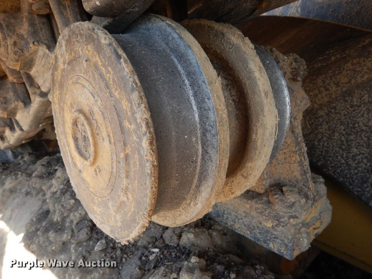 image for item AF9933 2004 Caterpillar D6R XW  Series II crawler dozer