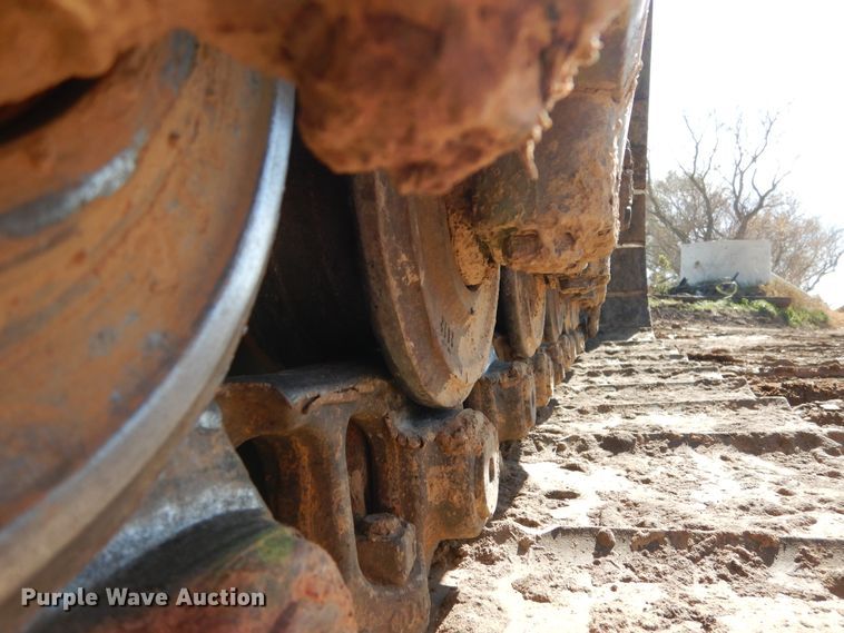 image for item AF9933 2004 Caterpillar D6R XW  Series II crawler dozer