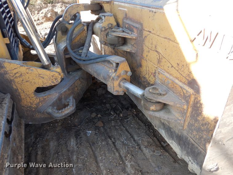 image for item AF9933 2004 Caterpillar D6R XW  Series II crawler dozer