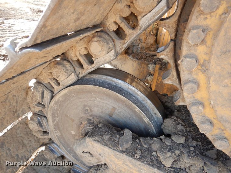 image for item AF9933 2004 Caterpillar D6R XW  Series II crawler dozer