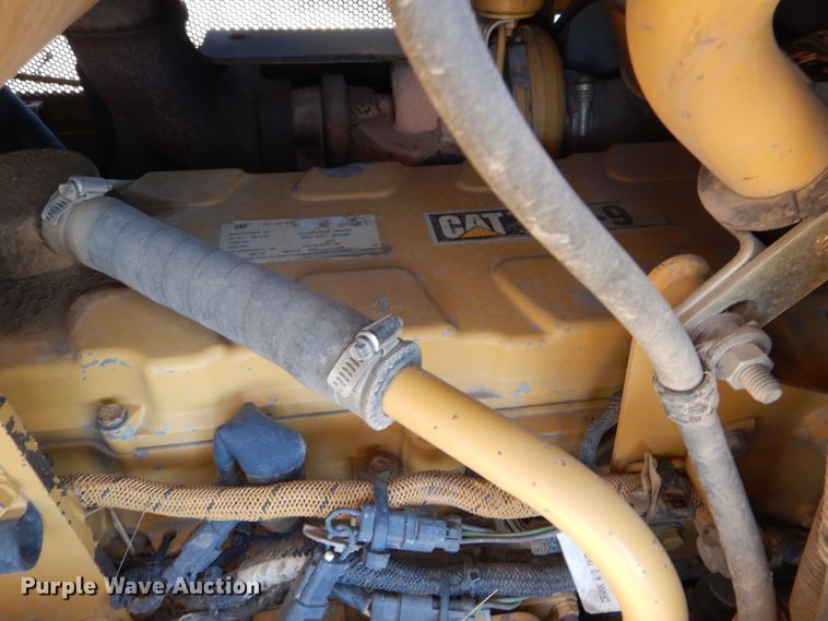 image for item AF9933 2004 Caterpillar D6R XW  Series II crawler dozer