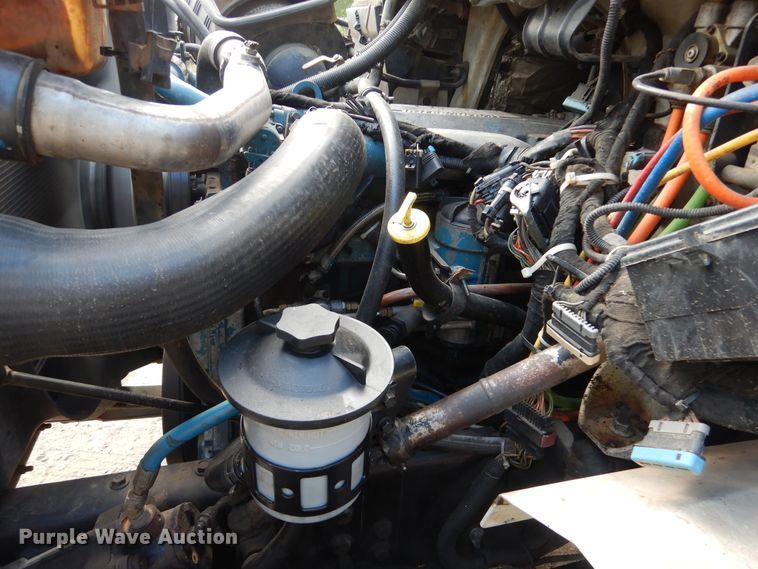 image for item AF9979 2006 International 7500  dump truck