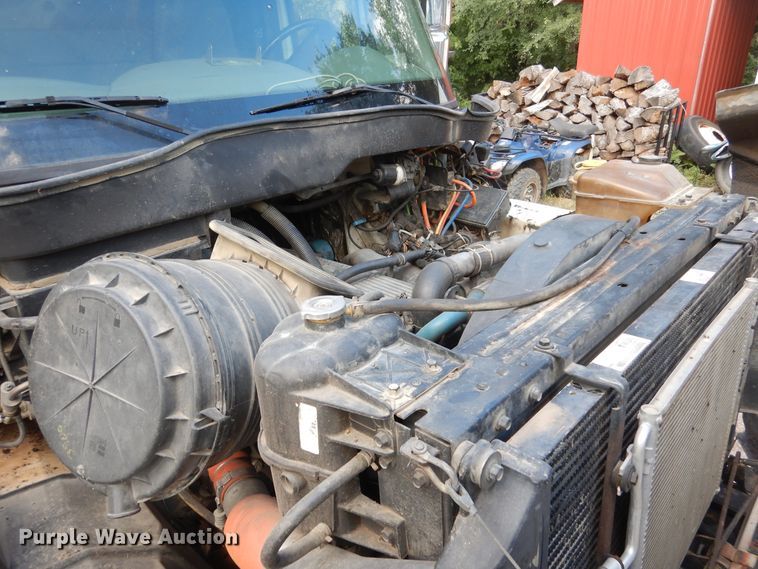 image for item AF9979 2006 International 7500  dump truck