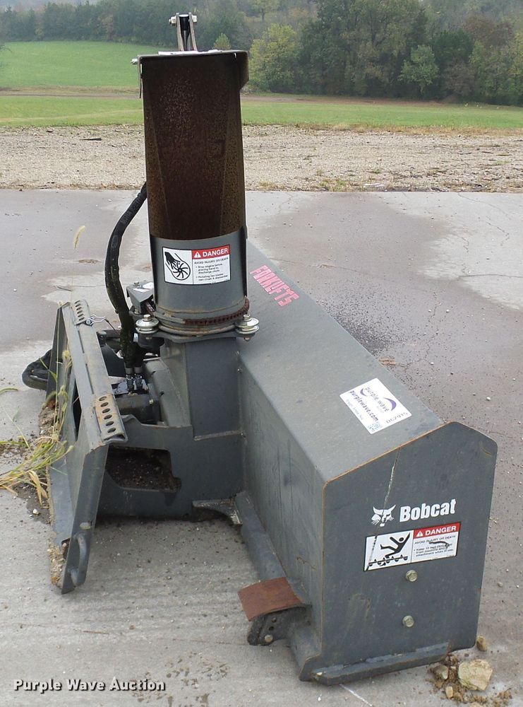 image for item DC2915 Bobcat SB200 skid steer snow blower