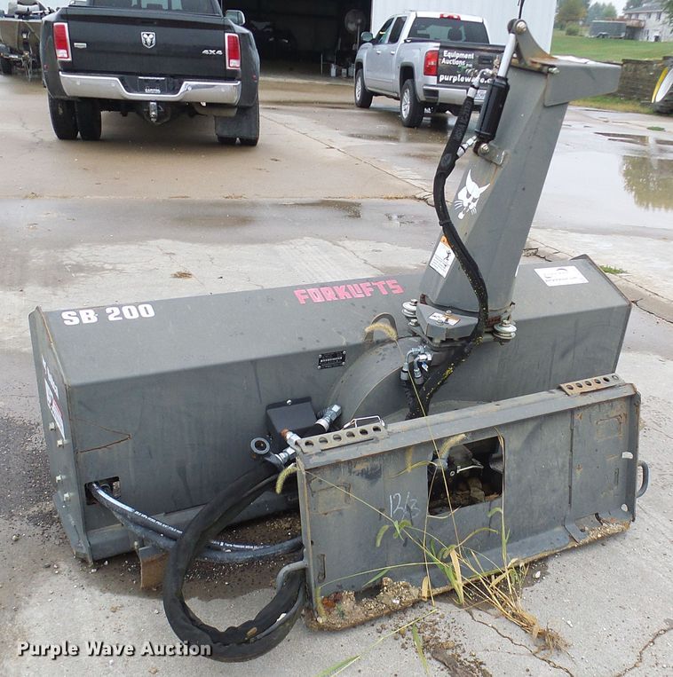 image for item DC2915 Bobcat SB200 skid steer snow blower