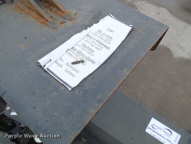 image for item DC2915 Bobcat SB200 skid steer snow blower