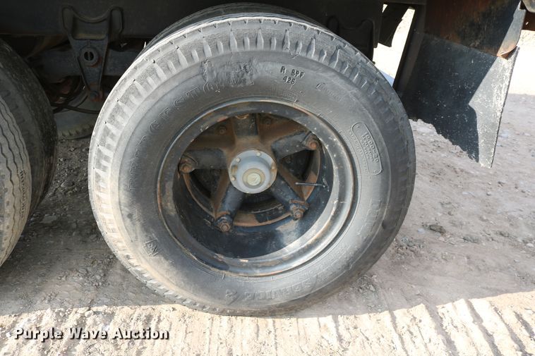 image for item DD5415 1979 STR SEM office trailer