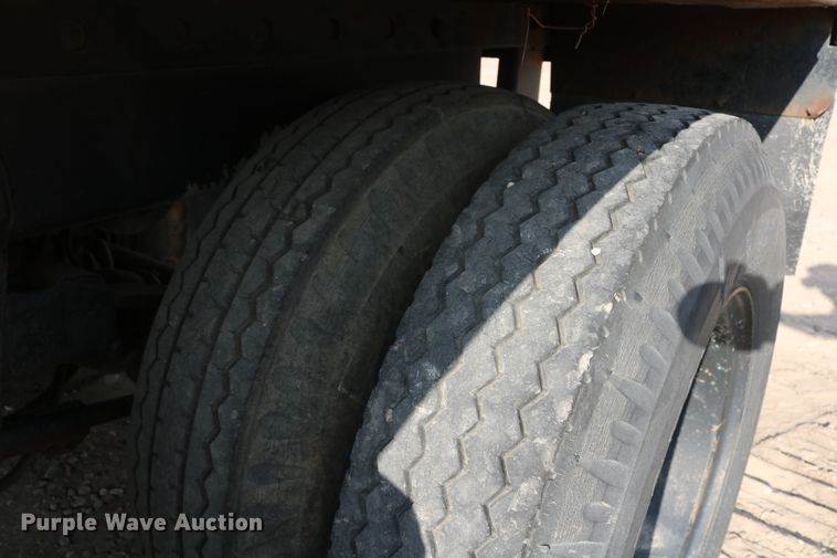 image for item DD5415 1979 STR SEM office trailer