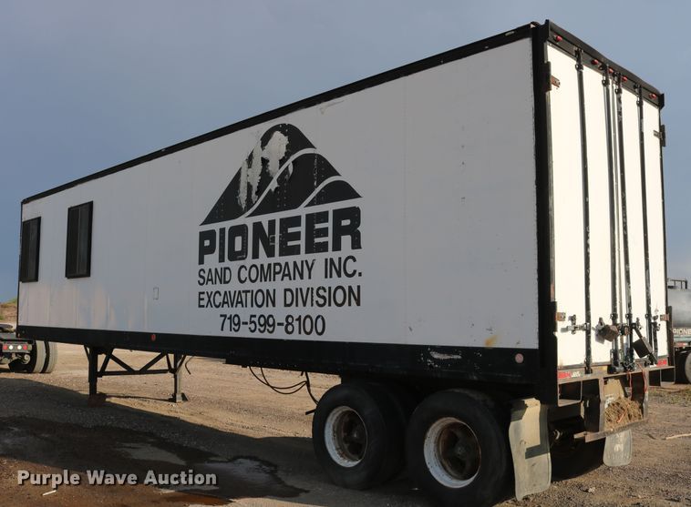 image for item DD6144 1974 Fruehauf FBZ9-F2-40 office trailer