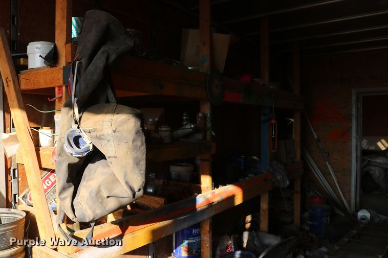 image for item DD6144 1974 Fruehauf FBZ9-F2-40 office trailer