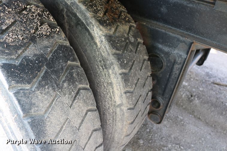 image for item DD6144 1974 Fruehauf FBZ9-F2-40 office trailer