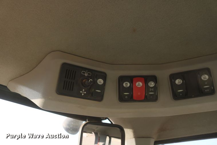 image for item DD6151 2012 Caterpillar 938K  wheel loader