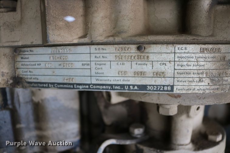 image for item DD6155 1984 Kenworth W900  vacuum truck