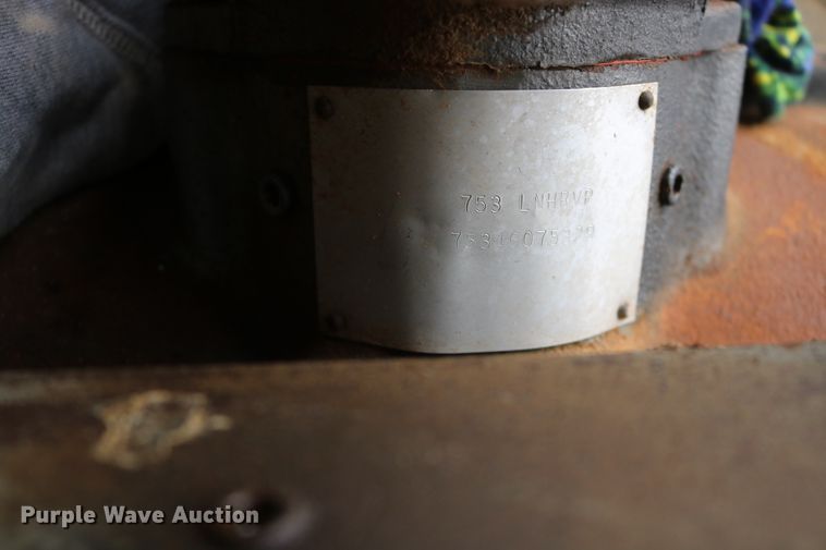 image for item DD6155 1984 Kenworth W900  vacuum truck