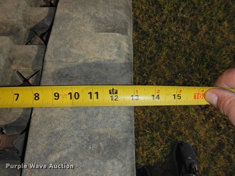 image for item DG1489 2012 John Deere 323D  tracked skid steer loader