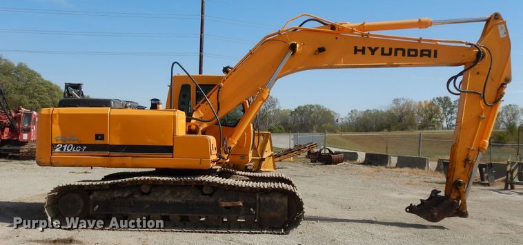 image for item DH3253 2006 Hyundai Robex 210LC-7  excavator