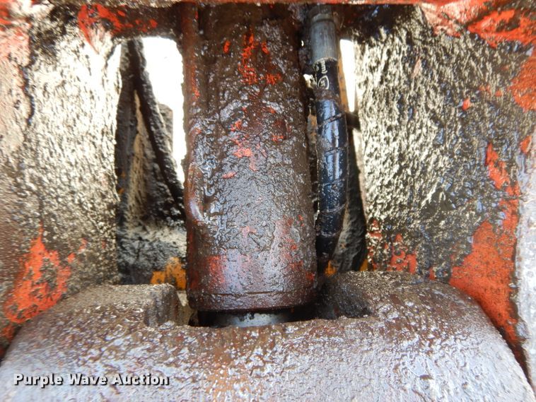 image for item DH3253 2006 Hyundai Robex 210LC-7  excavator