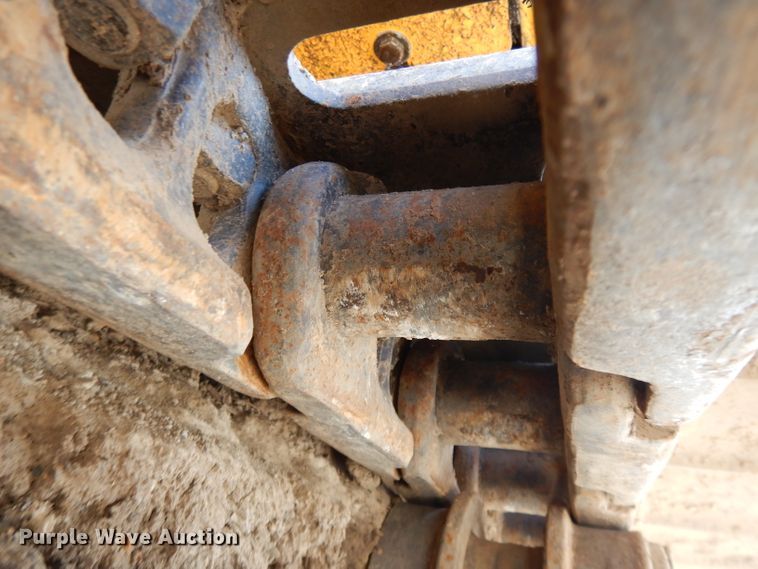 image for item DH3253 2006 Hyundai Robex 210LC-7  excavator