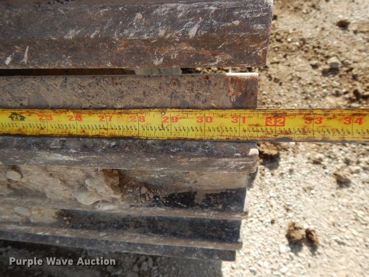 image for item DH3253 2006 Hyundai Robex 210LC-7  excavator