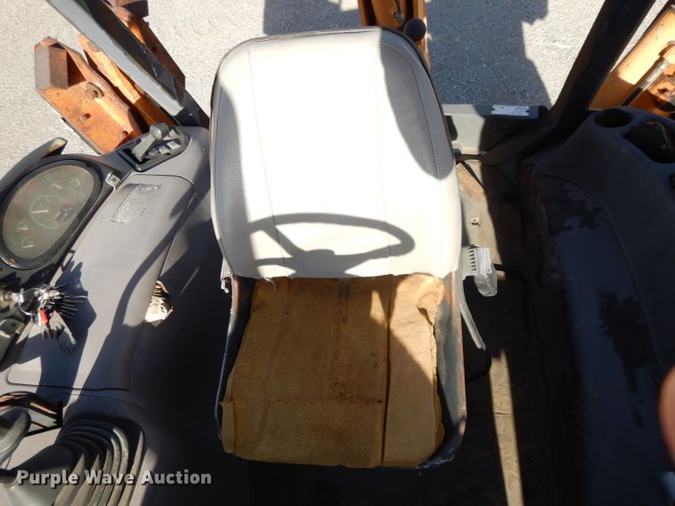 image for item DH3255 2001 Case 580M  backhoe