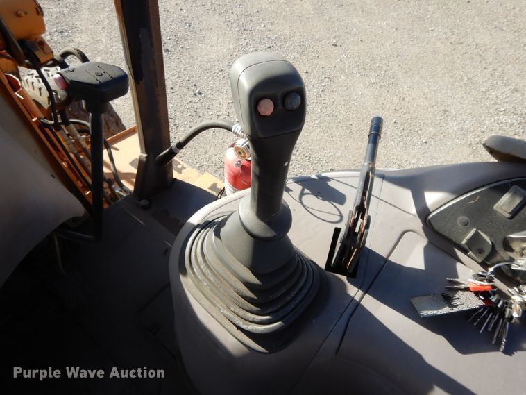 image for item DH3255 2001 Case 580M  backhoe