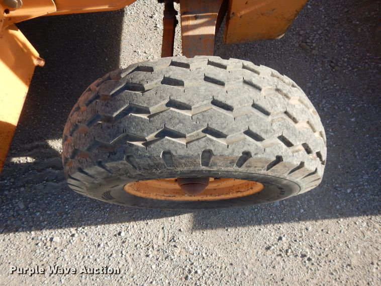 image for item DH3255 2001 Case 580M  backhoe