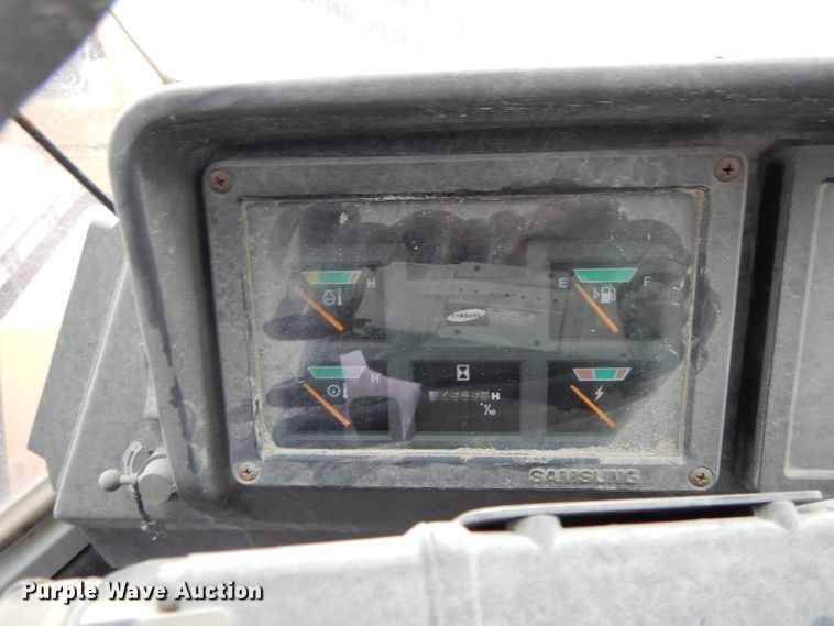 image for item DH3264 1996 Samsung SL120-2  wheel loader