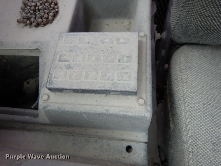 image for item DH3264 1996 Samsung SL120-2  wheel loader