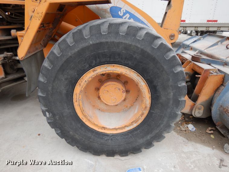 image for item DH3264 1996 Samsung SL120-2  wheel loader