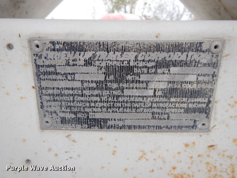 image for item DH3265 1985 Fruehauf HEB-F2-J1200 pneumatic dry bulk trailer