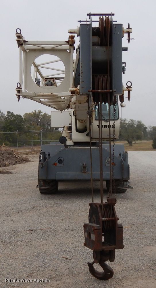 image for item DH3286 2001 Terex RT230  crane