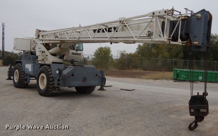 image for item DH3286 2001 Terex RT230  crane