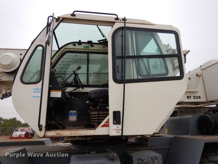image for item DH3286 2001 Terex RT230  crane