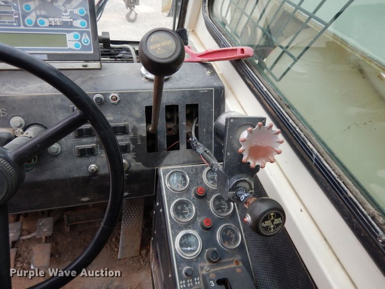 image for item DH3286 2001 Terex RT230  crane