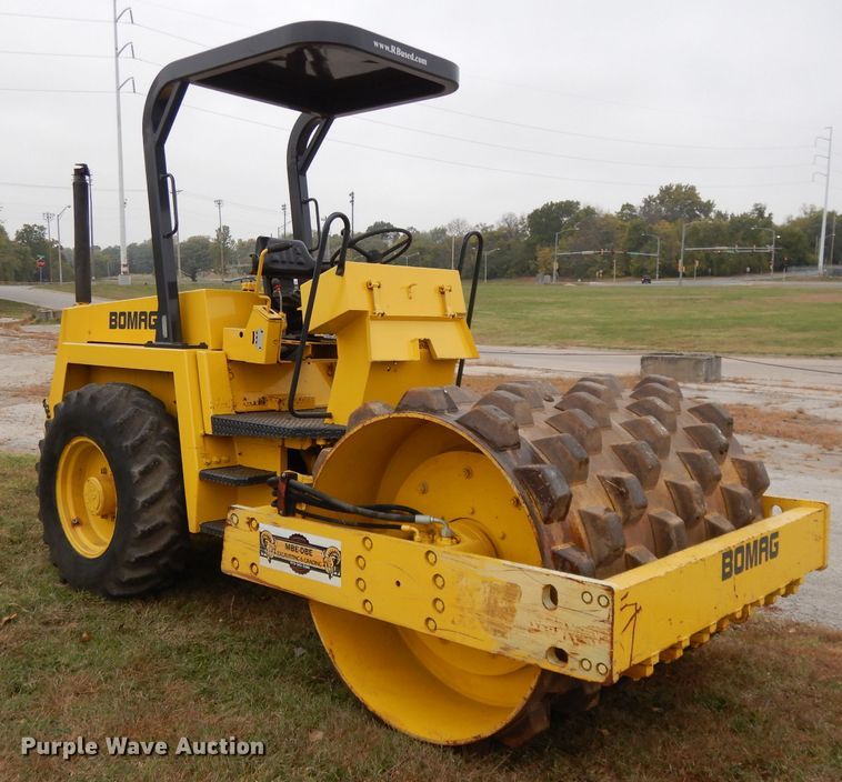 image for item DH3291 1998 Bomag BW172PD-2  vibratory single drum roller